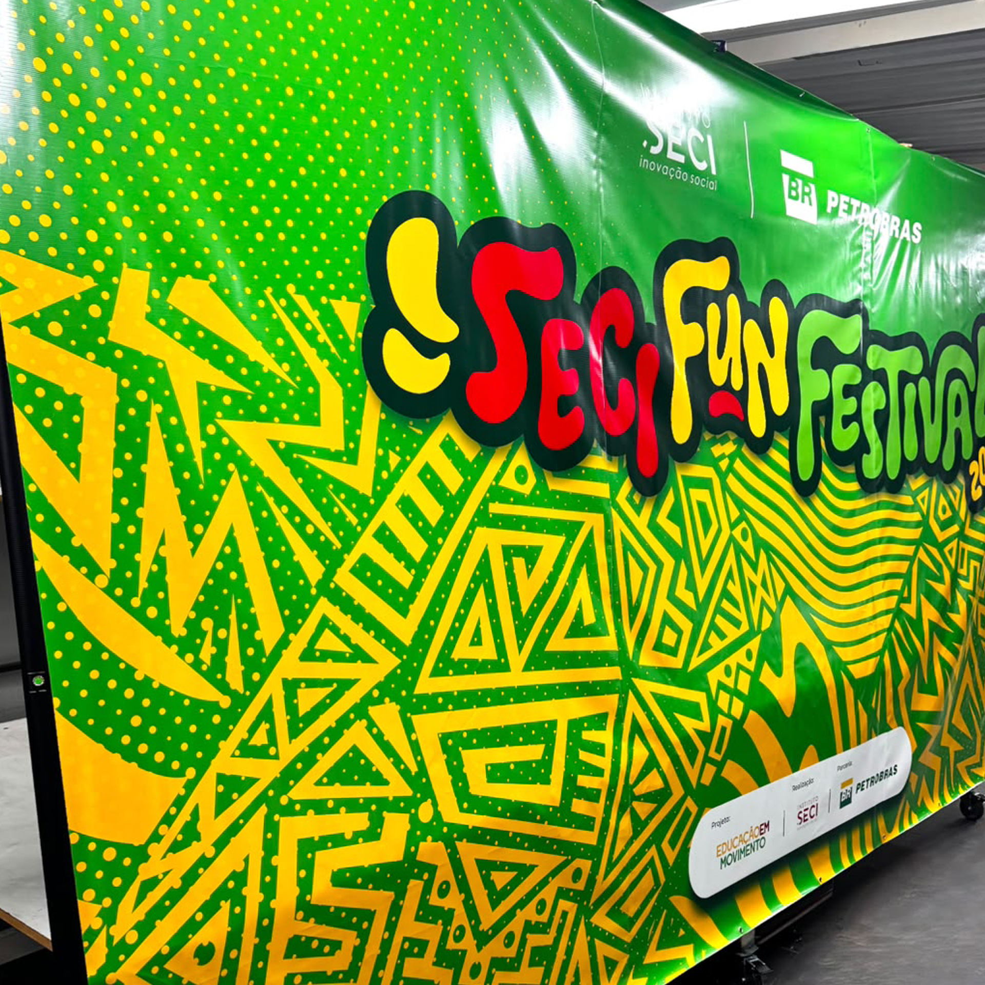 Lona Gráfica, personalizada, banner impresso,SBG print.banner-impresso,Gráfica, impressão visual, fachada, adesivos, textil, dtf, adesivo para frota, adesivo para carro